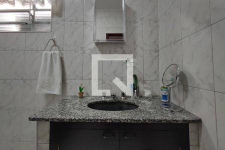 Banheiro Suíte de casa à venda com 5 quartos, 280m² em Jardim do Lago, Campinas