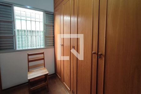 Casa à venda com 280m², 5 quartos e 5 vagasQuarto 2