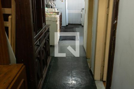 Casa à venda com 183m², 3 quartos e 1 vagaBanheiro Corredor