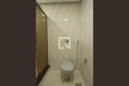 Apartamento à venda com 160m², 3 quartos e 2 vagas Apartamento à venda com 160m², 3 quartos e 2 vagasBanheiro Social