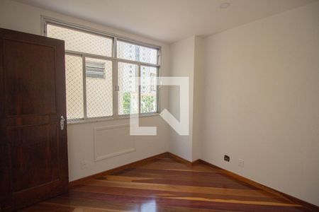 Apartamento à venda com 160m², 3 quartos e 2 vagas Apartamento à venda com 160m², 3 quartos e 2 vagasQuarto 3