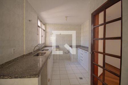 Apartamento à venda com 160m², 3 quartos e 2 vagas Apartamento à venda com 160m², 3 quartos e 2 vagasCozinha