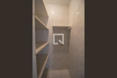 Apartamento à venda com 160m², 3 quartos e 2 vagas Apartamento à venda com 160m², 3 quartos e 2 vagasDispensa