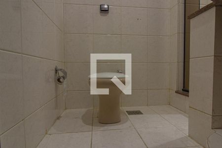 Apartamento à venda com 160m², 3 quartos e 2 vagas Apartamento à venda com 160m², 3 quartos e 2 vagasBanheiro da Suíte