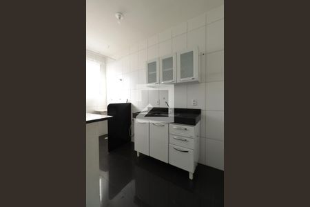Apartamento para alugar com 66m², 2 quartos e 1 vagaCozinha 