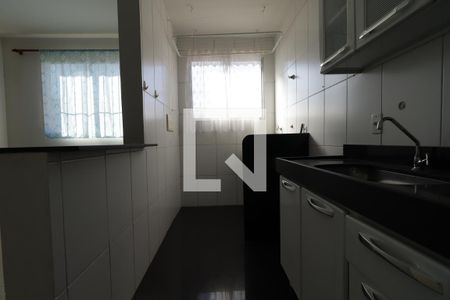 Apartamento para alugar com 66m², 2 quartos e 1 vagaCozinha 