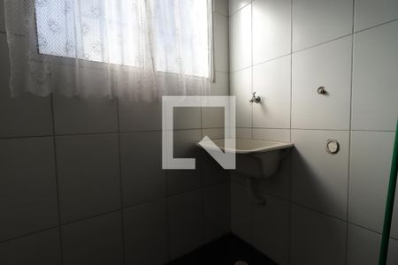 Apartamento para alugar com 66m², 2 quartos e 1 vagaÁrea de Serviço 