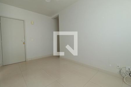 Sala  de apartamento para alugar com 2 quartos, 66m² em Residencial Jequitibá, Ribeirão Preto