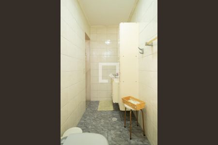 Casa à venda com 89m², 4 quartos e sem vaga Casa à venda com 89m², 4 quartos e sem vagaBanheiro - Suíte