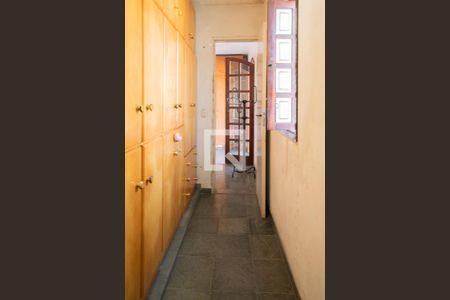 Casa à venda com 89m², 4 quartos e sem vaga Casa à venda com 89m², 4 quartos e sem vagaCloset - Suíte