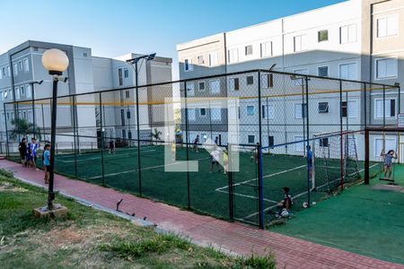 Apartamento para alugar com 45m², 2 quartos e 1 vaga Apartamento para alugar com 45m², 2 quartos e 1 vagaÁrea comum- Quadra de Futebol
