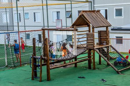 Apartamento para alugar com 45m², 2 quartos e 1 vaga Apartamento para alugar com 45m², 2 quartos e 1 vagaÁrea comum- Playground