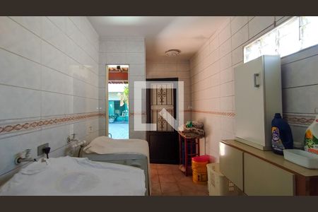 Casa à venda com 454m², 4 quartos e 4 vagasÁrea de Serviço