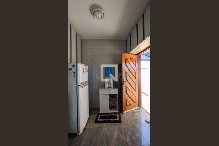 Casa à venda com 454m², 4 quartos e 4 vagasCozinha