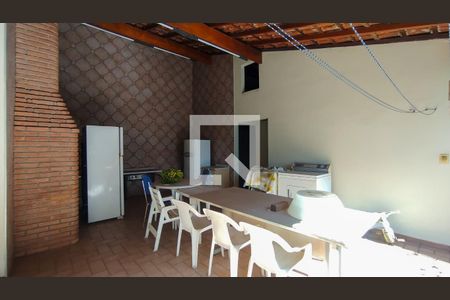 Casa à venda com 454m², 4 quartos e 4 vagasÁrea Gourmet