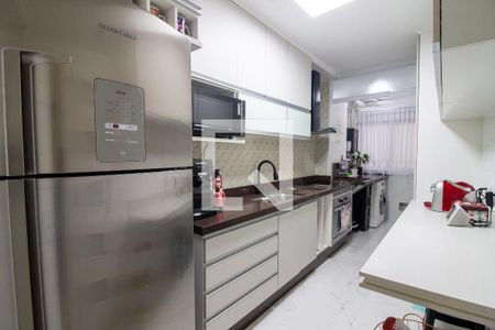 Cozinha de apartamento à venda com 3 quartos, 82m² em Gopouva, Guarulhos