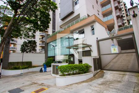 Apartamento à venda com 67m², 2 quartos e 2 vagas Apartamento à venda com 67m², 2 quartos e 2 vagasFachada