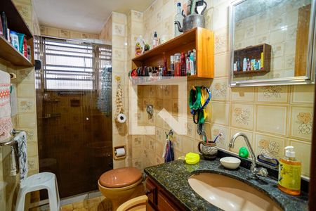 Apartamento à venda com 74m², 2 quartos e sem vagaBanheiro