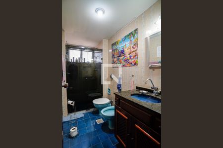 Apartamento à venda com 74m², 2 quartos e sem vagaBanheiro