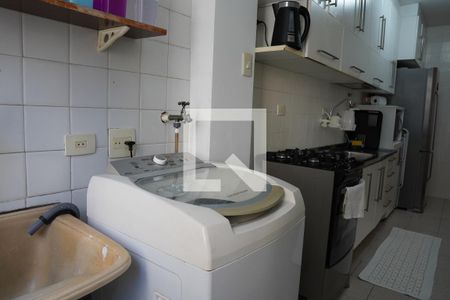Apartamento à venda com 65m², 2 quartos e 1 vagaÁrea de Serviço