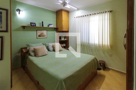 Casa à venda com 180m², 3 quartos e 3 vagasSuite