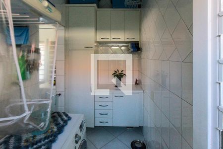 Casa à venda com 180m², 3 quartos e 3 vagasÁrea de Serviço