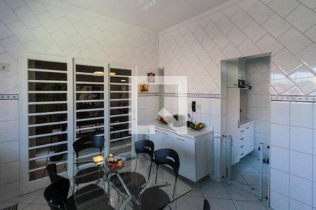 Casa à venda com 180m², 3 quartos e 3 vagasCozinha