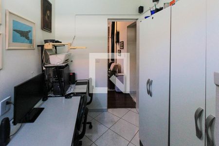 Casa à venda com 180m², 3 quartos e 3 vagasEscritório