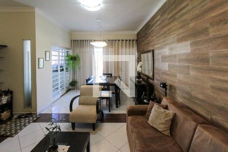Sala de casa à venda com 3 quartos, 180m² em Vila Zelina, São Paulo
