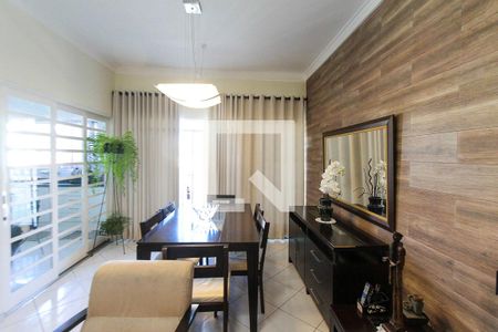 Sala de Jantar de casa à venda com 3 quartos, 180m² em Vila Zelina, São Paulo