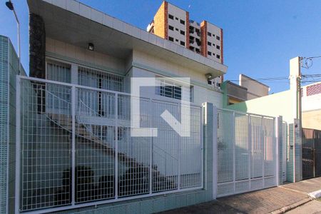 Casa à venda com 180m², 3 quartos e 3 vagasFachada