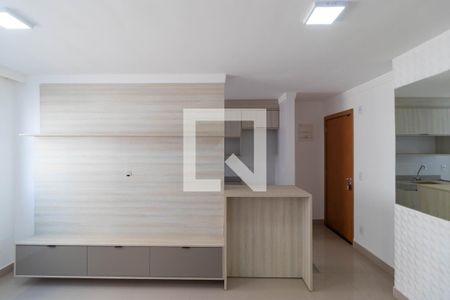 Salas de apartamento à venda com 2 quartos, 43m² em Fundacao da Casa Popular, Campinas