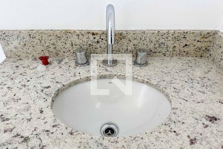 Apartamento para alugar com 68m², 1 quarto e 1 vaga Apartamento para alugar com 68m², 1 quarto e 1 vagaBanheiro da Suíte