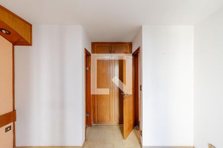 Apartamento à venda com 151m², 3 quartos e 2 vagas Apartamento à venda com 151m², 3 quartos e 2 vagasSuíte