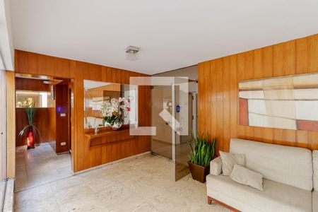 Apartamento à venda com 151m², 3 quartos e 2 vagas Apartamento à venda com 151m², 3 quartos e 2 vagasHall Social