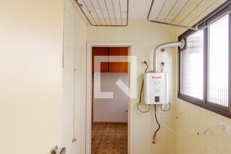Apartamento à venda com 151m², 3 quartos e 2 vagas Apartamento à venda com 151m², 3 quartos e 2 vagasÁrea de Serviço