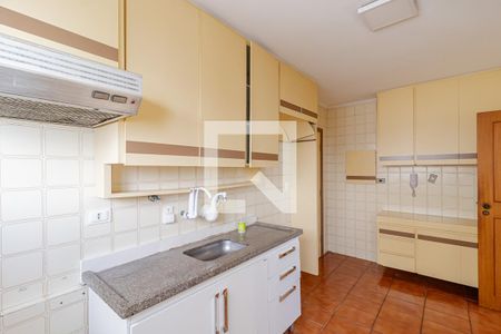 Apartamento à venda com 151m², 3 quartos e 2 vagas Apartamento à venda com 151m², 3 quartos e 2 vagasCozinha