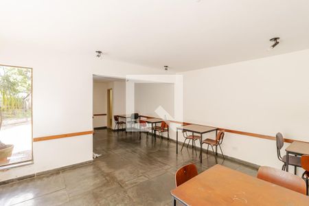 Apartamento à venda com 151m², 3 quartos e 2 vagas Apartamento à venda com 151m², 3 quartos e 2 vagasÁrea comum - Salão de festas