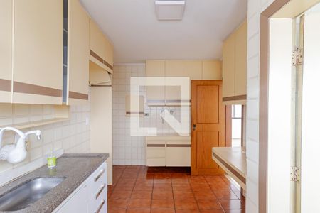 Apartamento à venda com 151m², 3 quartos e 2 vagas Apartamento à venda com 151m², 3 quartos e 2 vagasCozinha