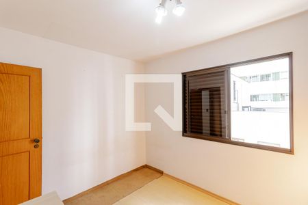Apartamento à venda com 151m², 3 quartos e 2 vagas Apartamento à venda com 151m², 3 quartos e 2 vagasQuarto 2