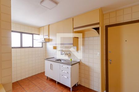 Apartamento à venda com 151m², 3 quartos e 2 vagas Apartamento à venda com 151m², 3 quartos e 2 vagasCozinha