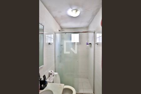 Apartamento para alugar com 70m², 3 quartos e 2 vagasBanheiro do Quarto 1