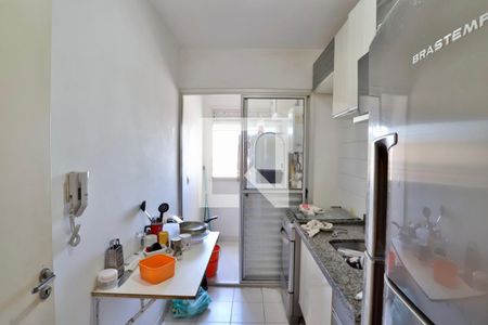 Cozinha de apartamento para alugar com 3 quartos, 70m² em Quarta Parada, São Paulo