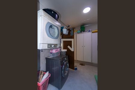 Casa para alugar com 450m², 4 quartos e 4 vagasÁrea de Serviço