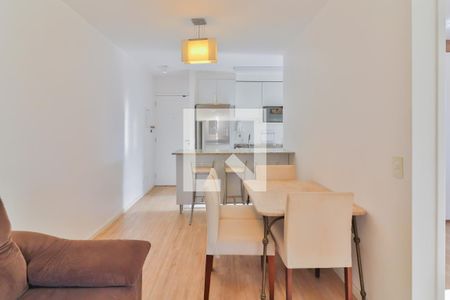 Sala de apartamento para alugar com 2 quartos, 53m² em Vila Gomes, São Paulo