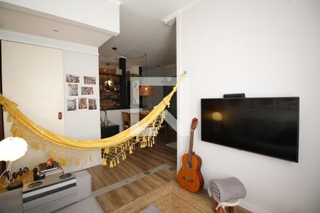 Sala de estar de apartamento à venda com 2 quartos, 58m² em Parque Mandaqui, São Paulo