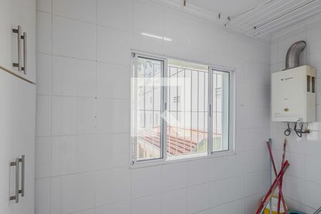 Casa à venda com 222m², 3 quartos e 4 vagas Casa à venda com 222m², 3 quartos e 4 vagasÁrea de Serviço