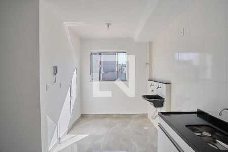 Apartamento para alugar com 40m², 2 quartos e sem vagaCozinha e Área de Serviço
