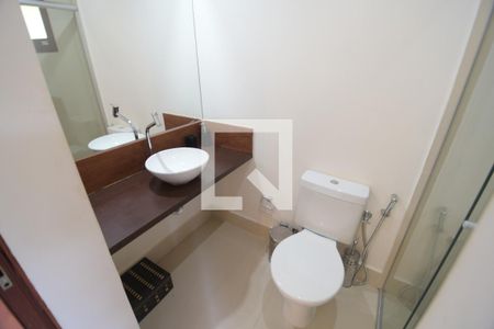 Casa de condomínio para alugar com 348m², 4 quartos e 2 vagasBanheiro Suíte 2