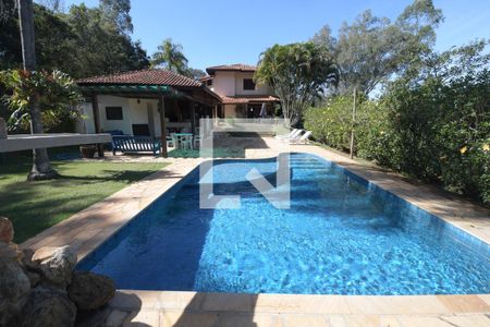 Casa de condomínio para alugar com 348m², 4 quartos e 2 vagasPiscina